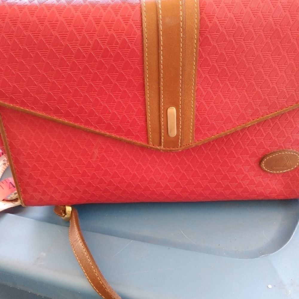 Liz Claiborne crossbody bag